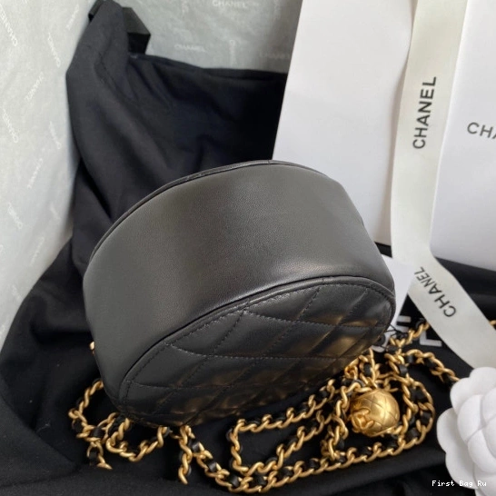 Firstbag Ru CHANEL ROUND BAG 0723